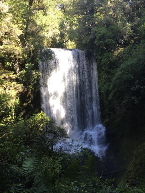 Ohuka Lodge Tuai Экстерьер фото